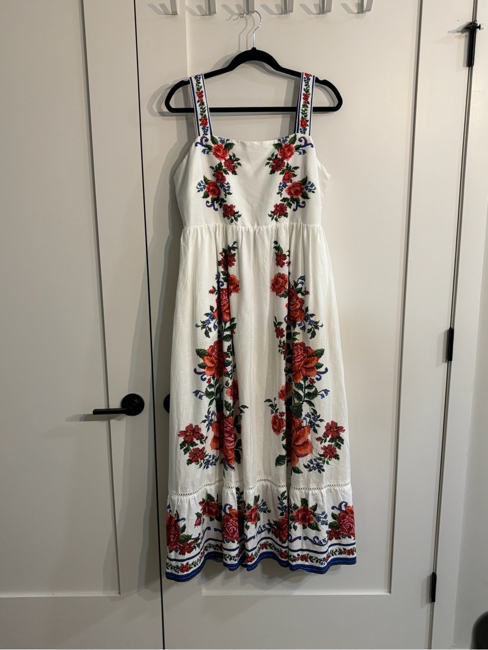NWT FARM Rio White Maxi Dress - Size L